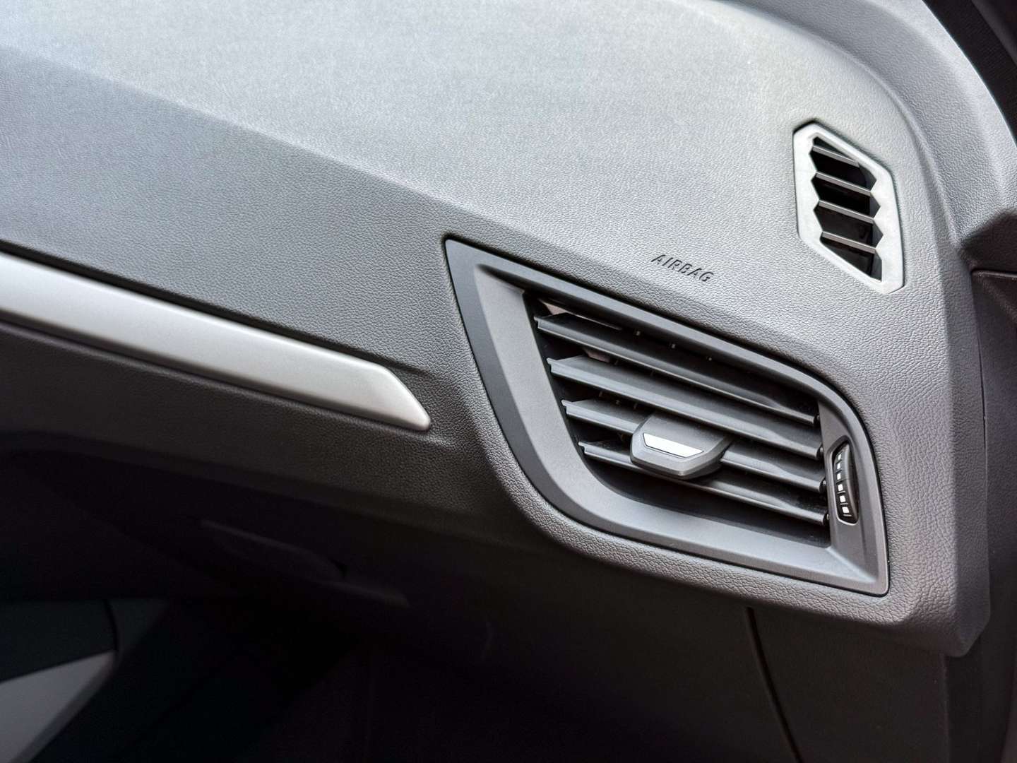 BMW 118 118d - 2023 - Joinsteer - #21