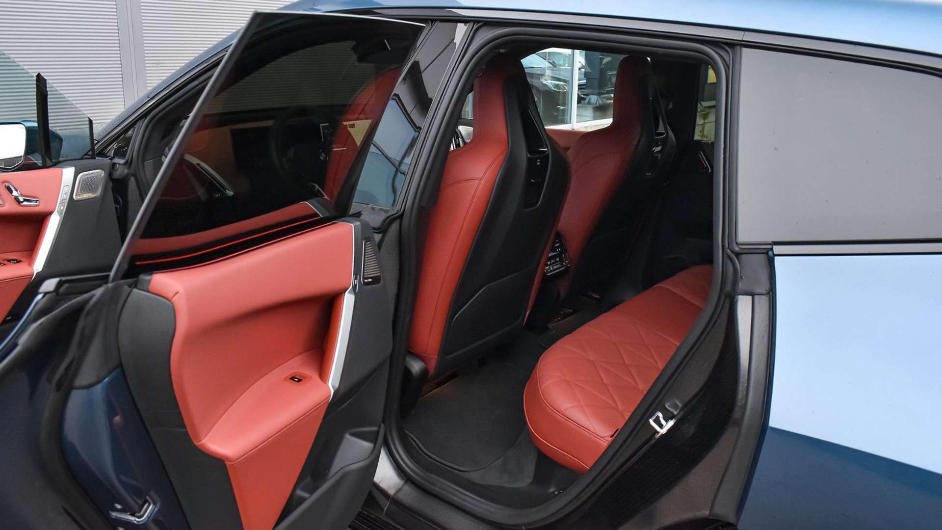 BMW IX M Sport 60 XDrive - 2025 - Joinsteer - #9