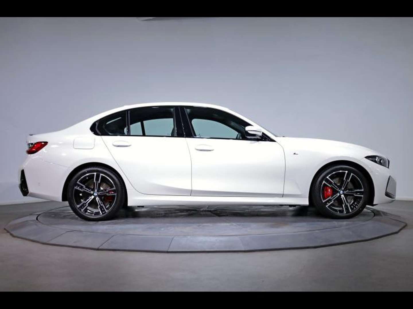 BMW Série 3 Berline M Sport 318i - 2024 - Joinsteer - #3