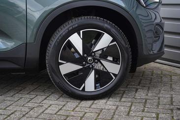 Volvo C40 Recharge — photo 7