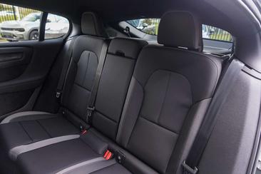 Volvo C40 Recharge — photo 14
