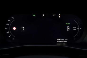 Volvo C40 Recharge — photo 18