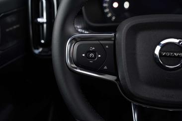 Volvo C40 Recharge — photo 19