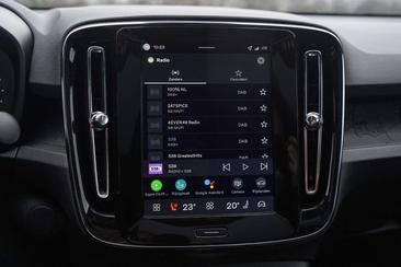 Volvo C40 Recharge PLUS — photo 24