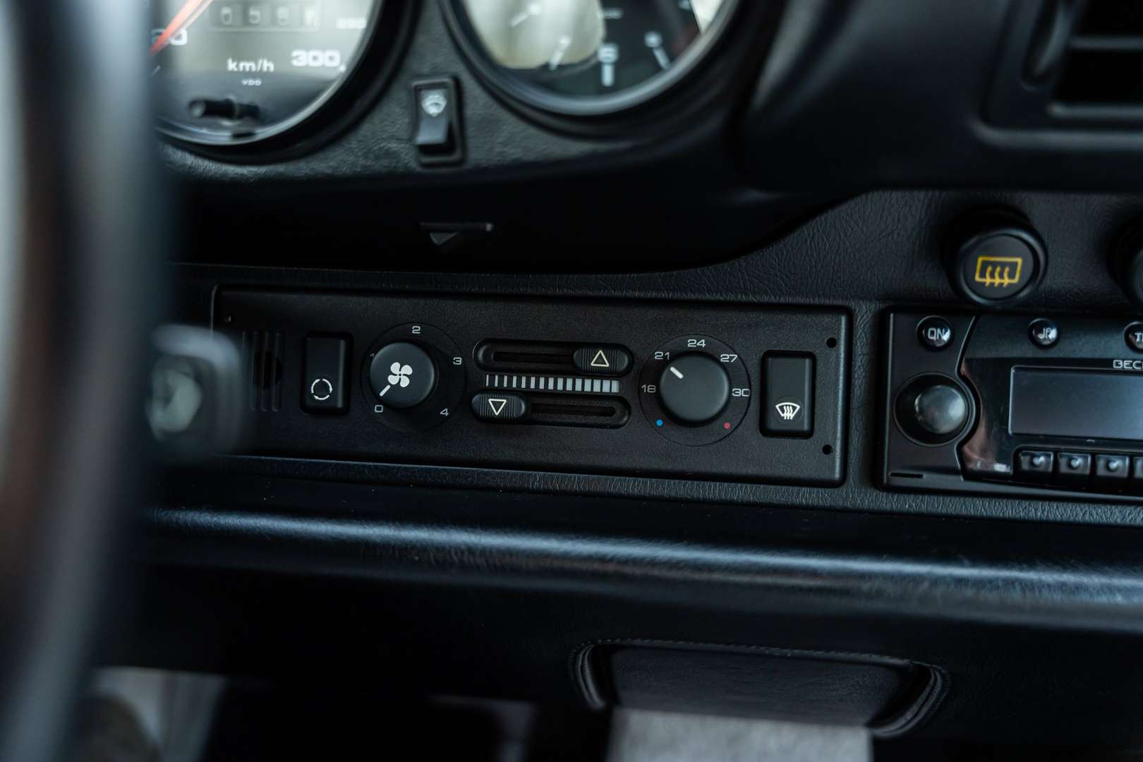 Porsche 964 Carrera 2 - 1991 - Joinsteer - #23