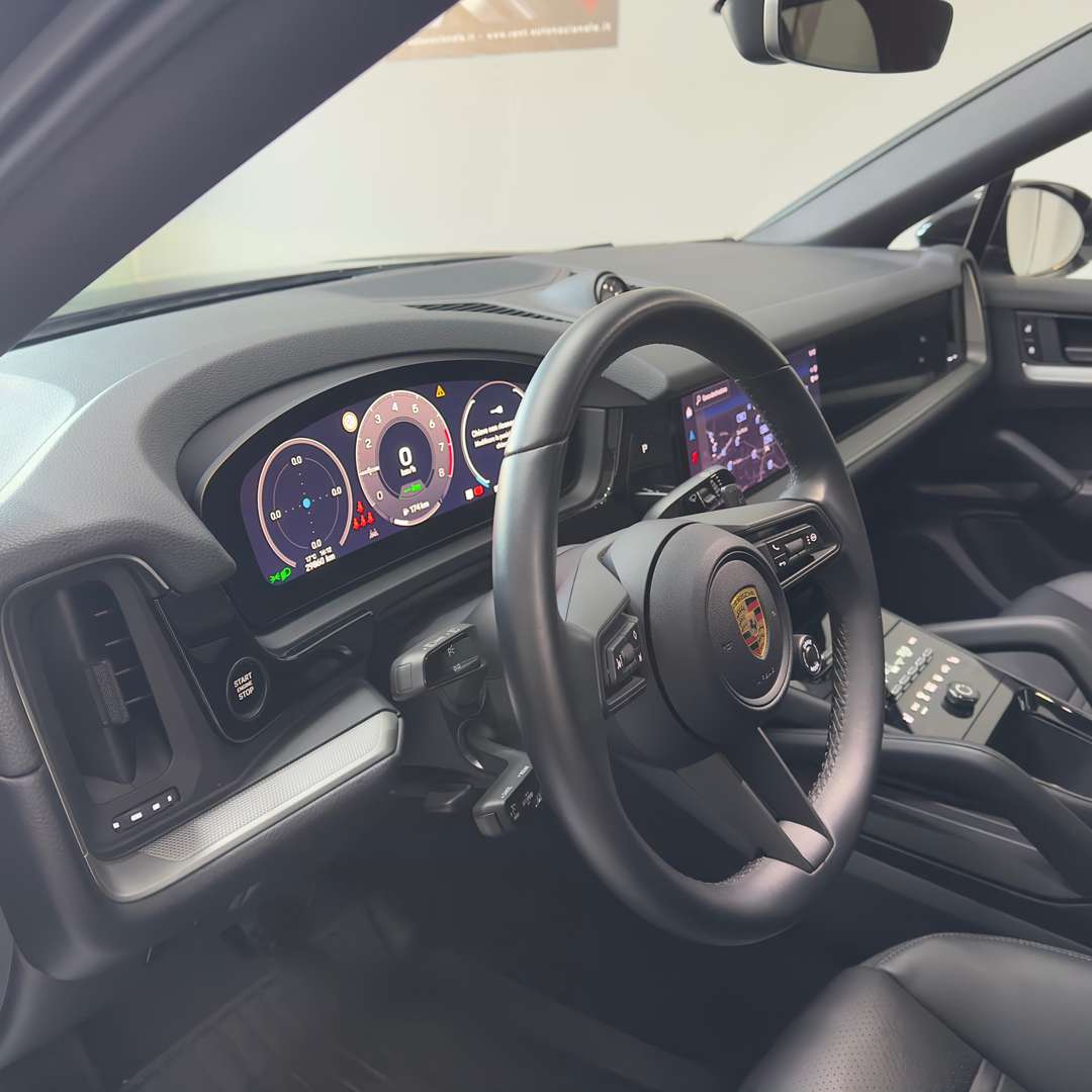 Porsche Cayenne Coupé Black Edition Hybrid - 2024 - Joinsteer - #11