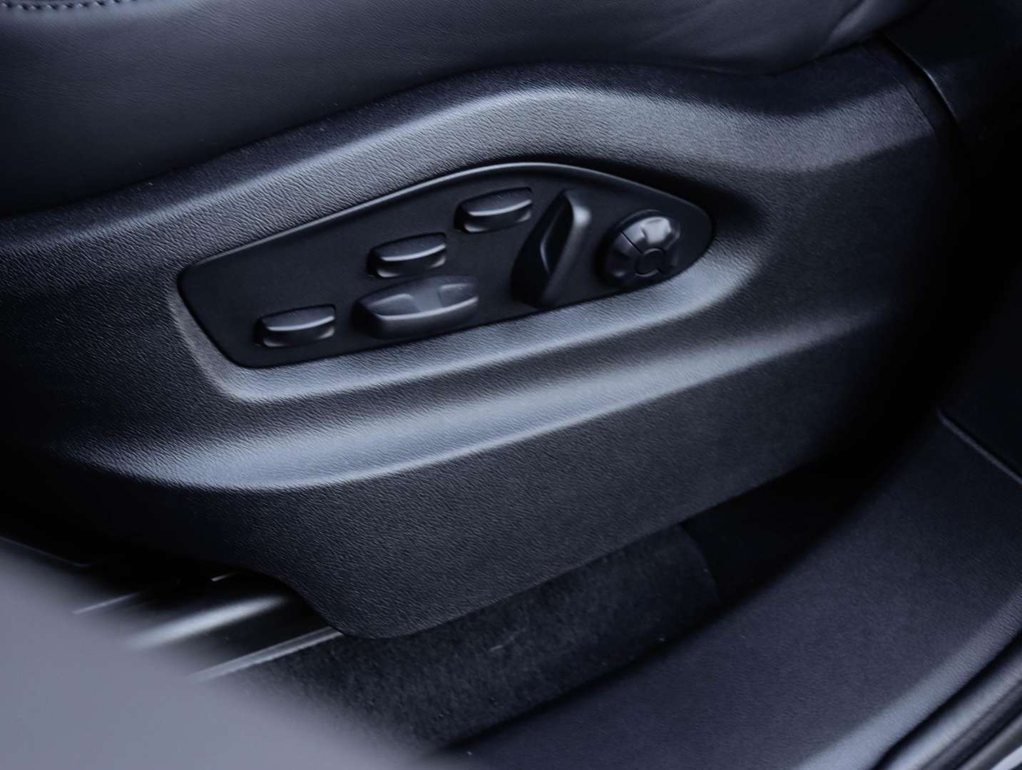 Porsche Cayenne Coupé S E-Hybrid - 2024 - Joinsteer - #29