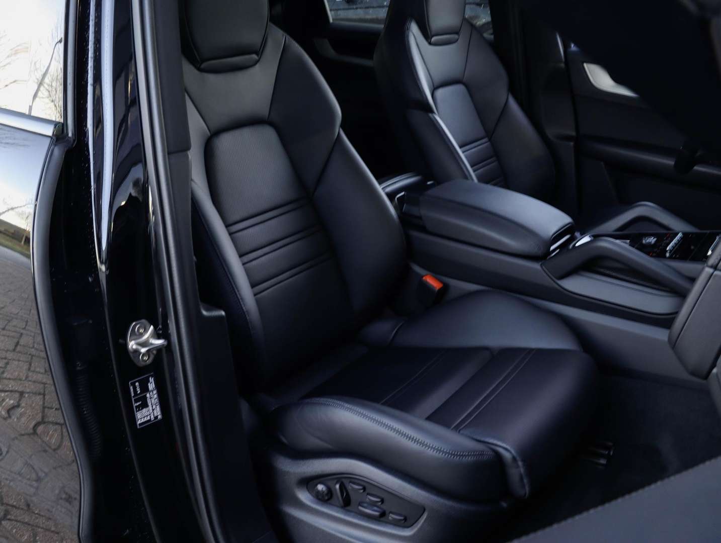 Porsche Cayenne Coupé S E-Hybrid - 2024 - Joinsteer - #32