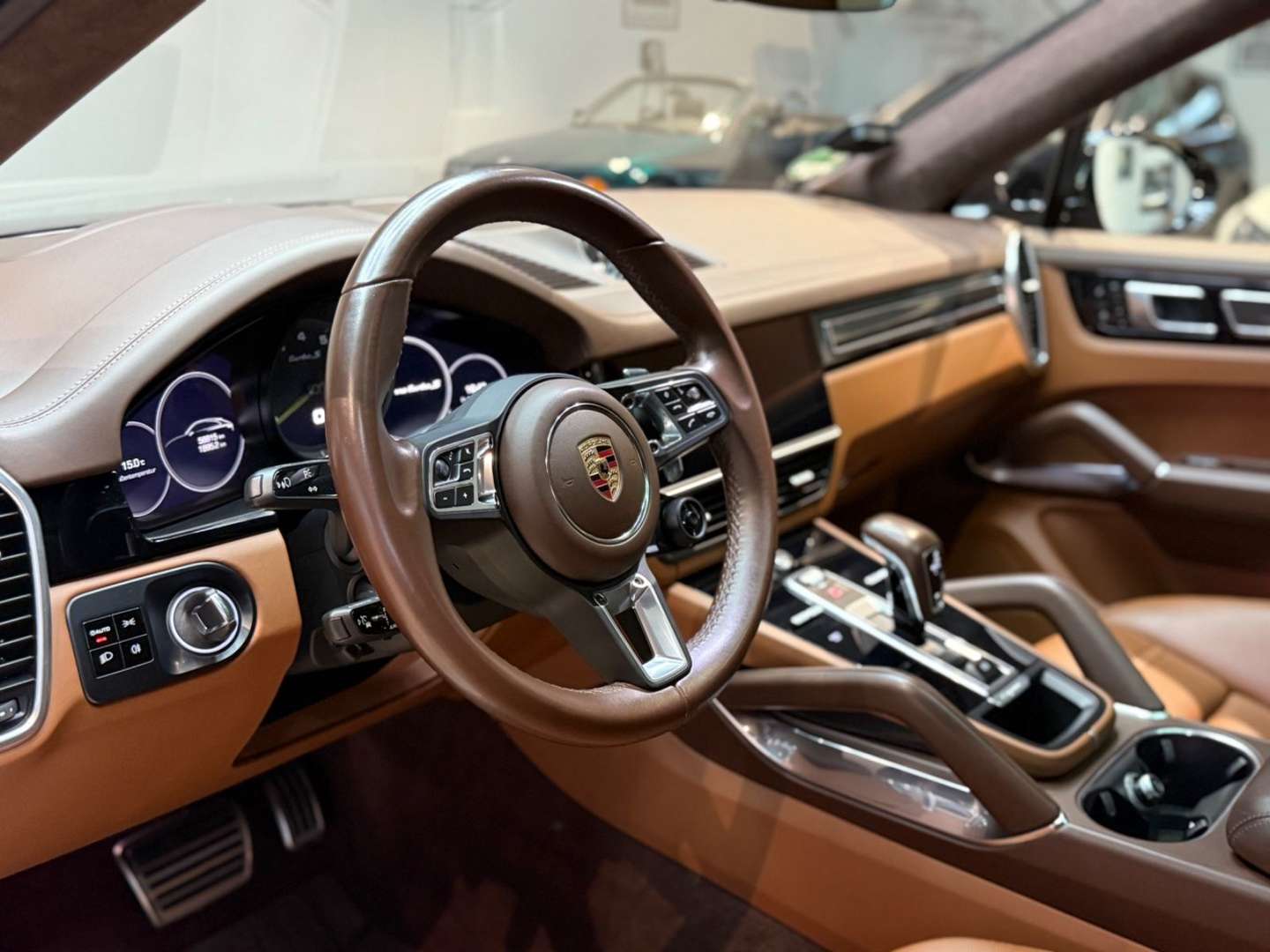 Porsche Cayenne Coupé Turbo S E-Hybrid - 2019 - Joinsteer - #10