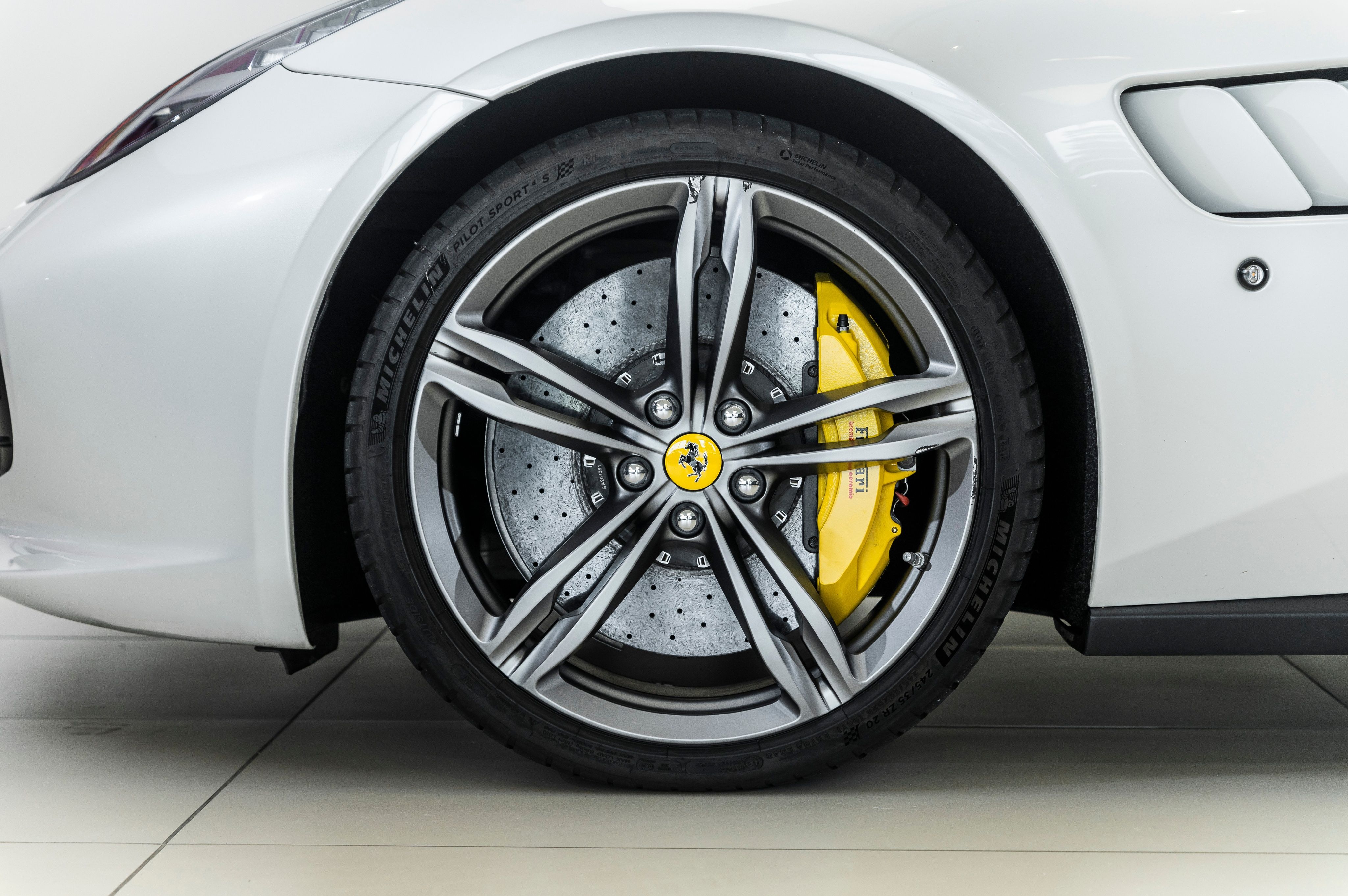 Ferrari GTC4Lusso - 2017 - Joinsteer - #35