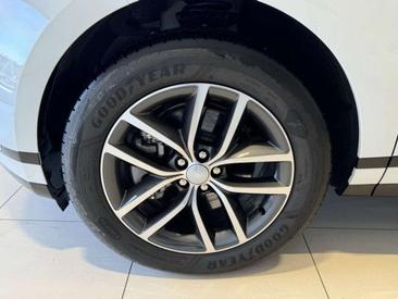 Land Rover Range Rover Evoque D200 Dyn SE BlackPack Pano Navi — photo 9