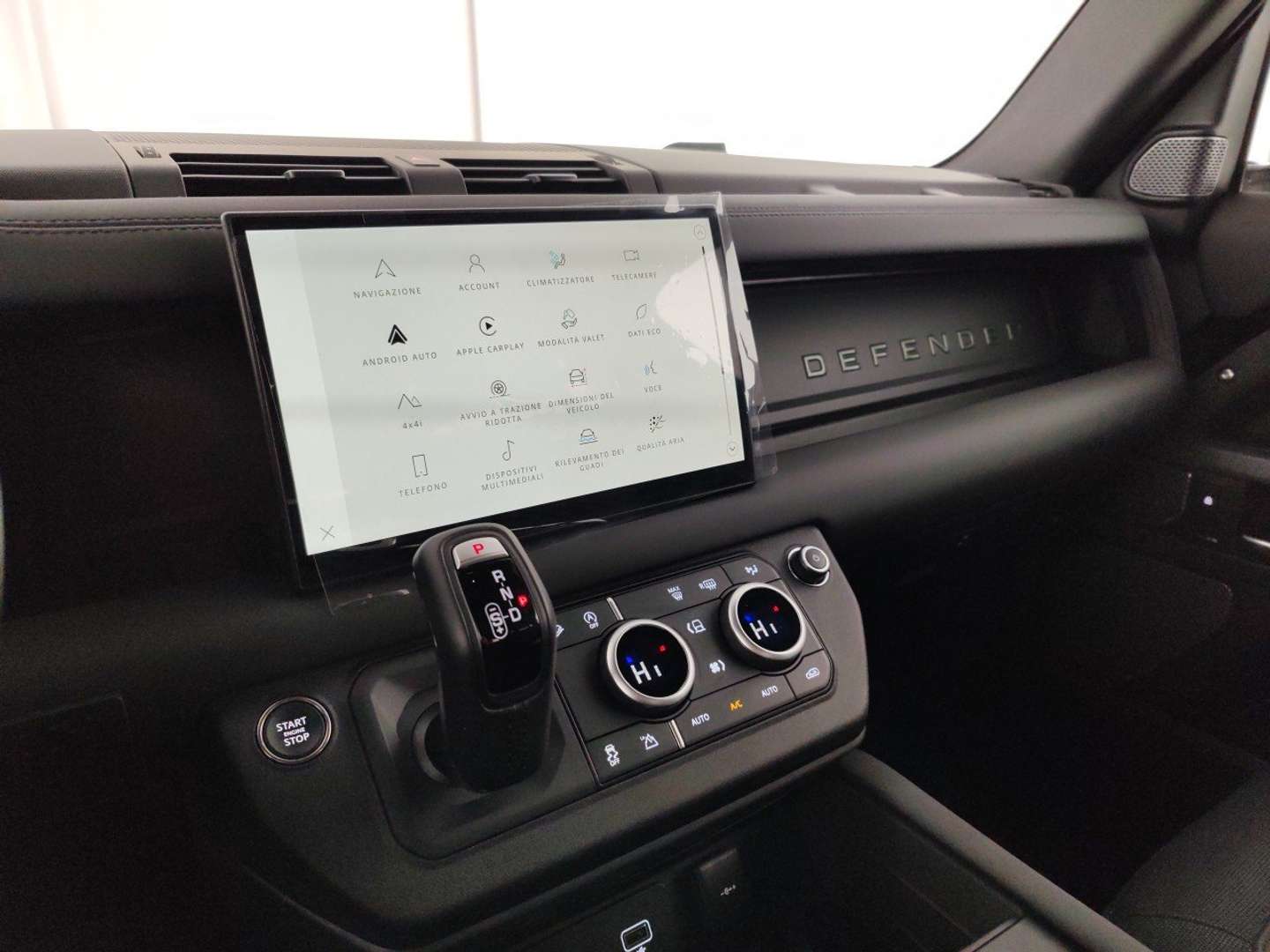 Land Rover Defender 90 X-Dynamic SW 3.0D I6 200 CV AWD Auto - 2024 - Joinsteer - #14