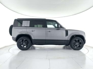 Land Rover Defender 110 AIR SUSPENSION+ 3.0d I6 Mhev S Awd 250cv Auto — photo 8