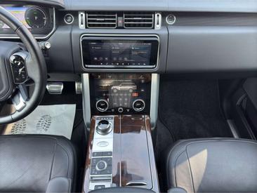 Land Rover Range Rover Vogue Hybrid — photo 16