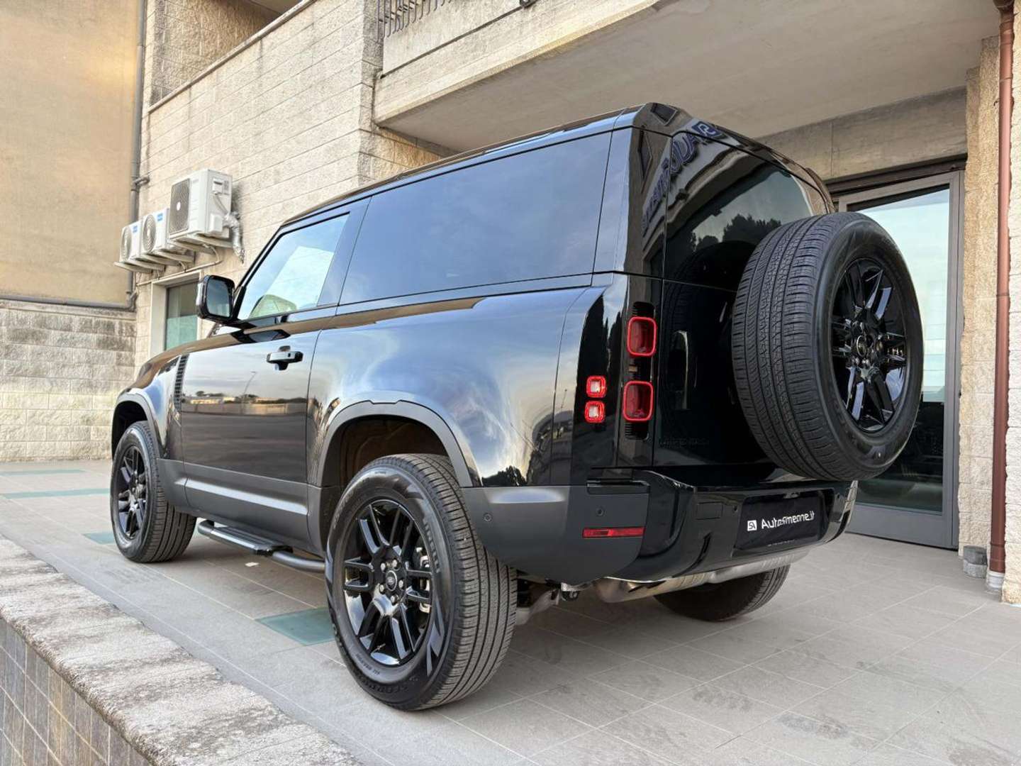 Land Rover Defender 90 TOTAL BLACK 3.0D I6 200 CV AWD Auto - 2025 - Joinsteer - #7