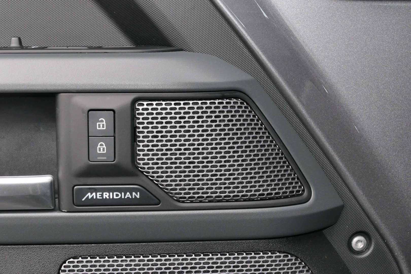 Land Rover Defender 90 X-Dynamic SE D250 - 2023 - Joinsteer - #12