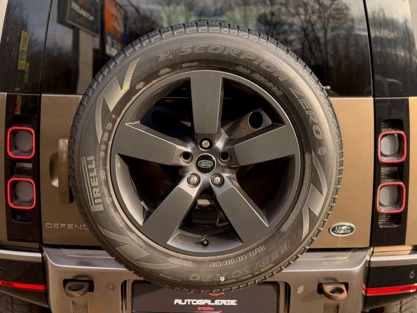 Land Rover Defender 110 P400 PANO/KEYLESS/SOUND/MEMORY - 2021 - Joinsteer - #6