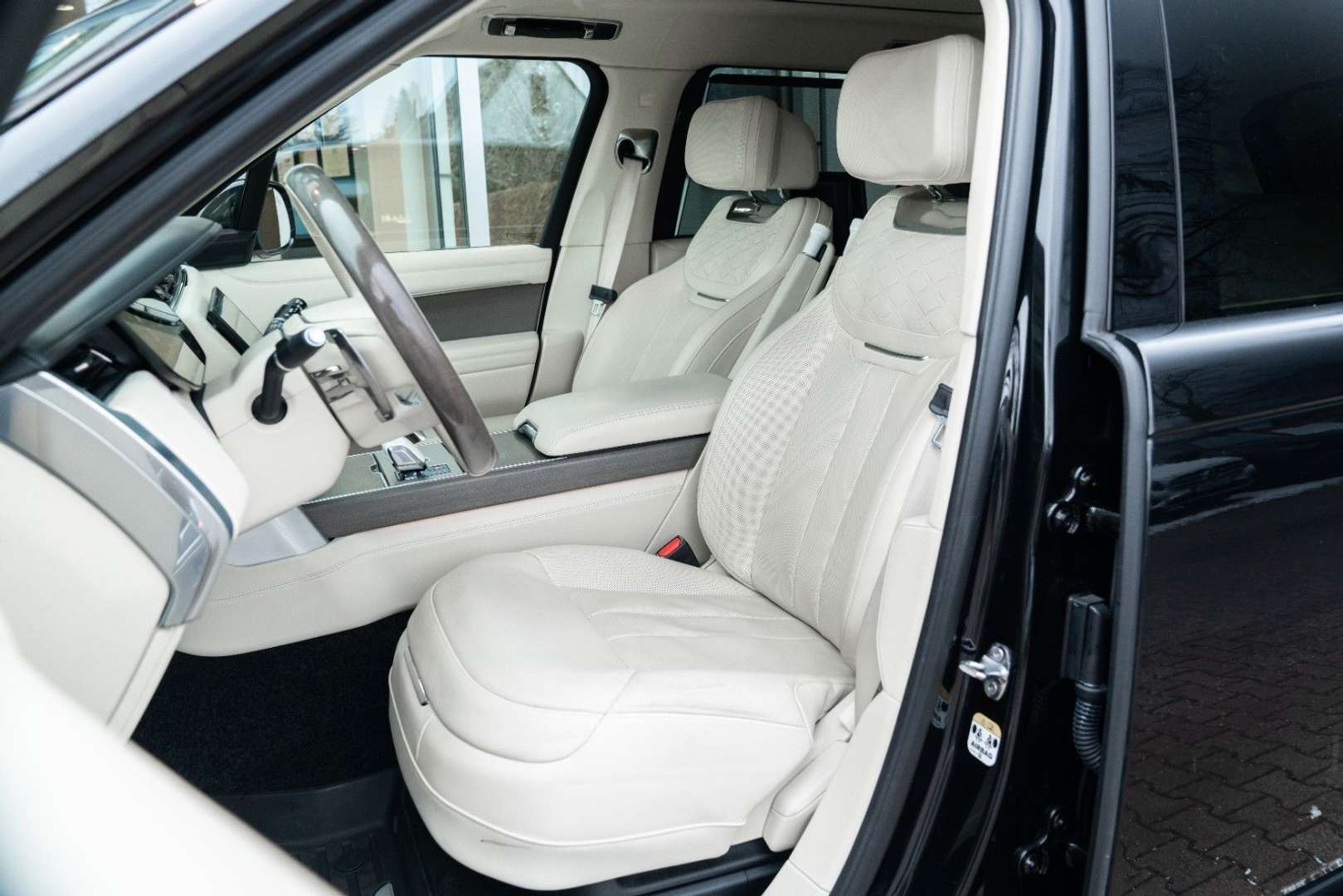 Land Rover Range Rover SV LWB / 360° / PANO / 23" P615 - 2024 - Joinsteer - #11