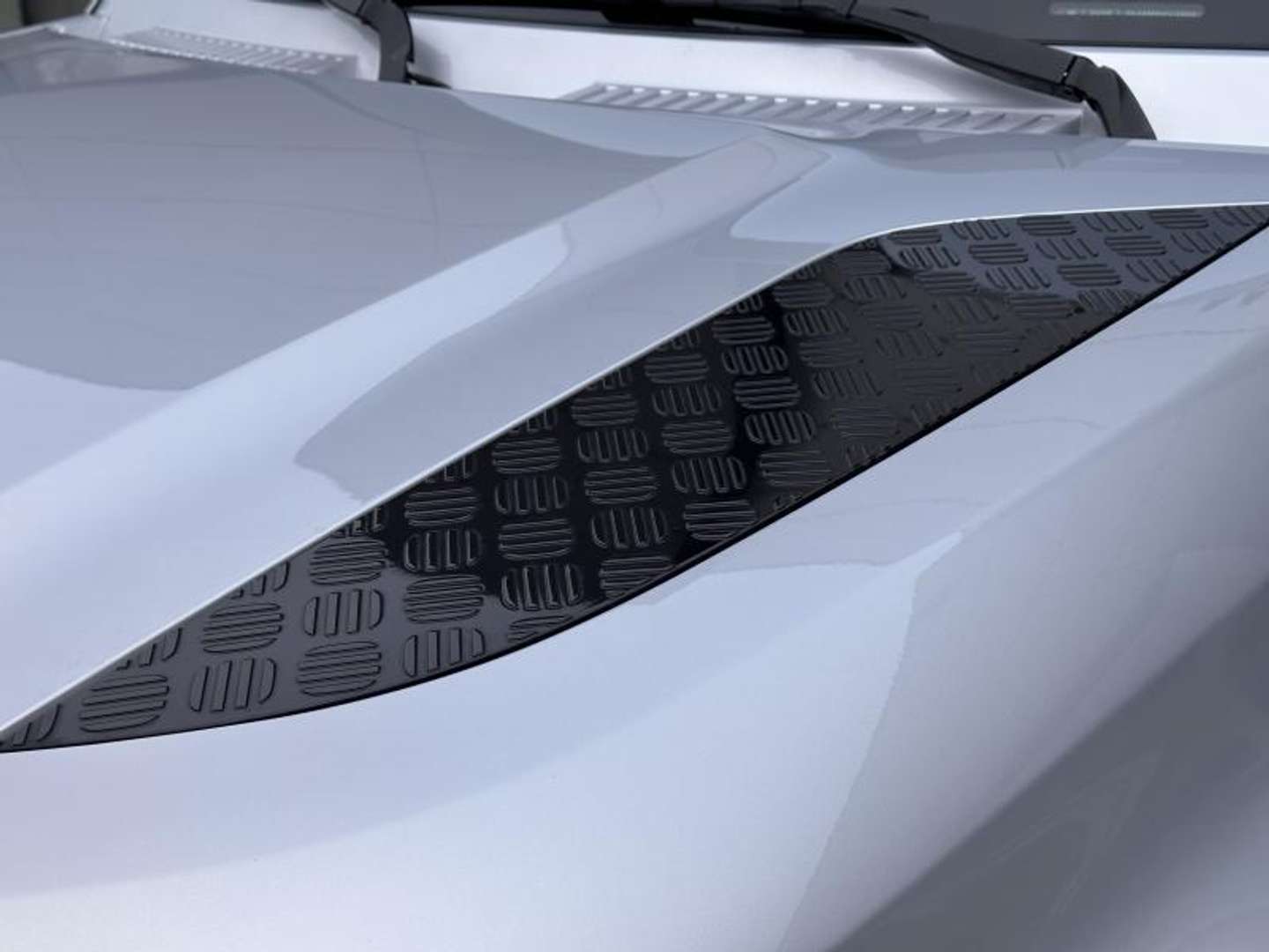 Land Rover Defender 90 D250 SE - 2023 - Joinsteer - #28