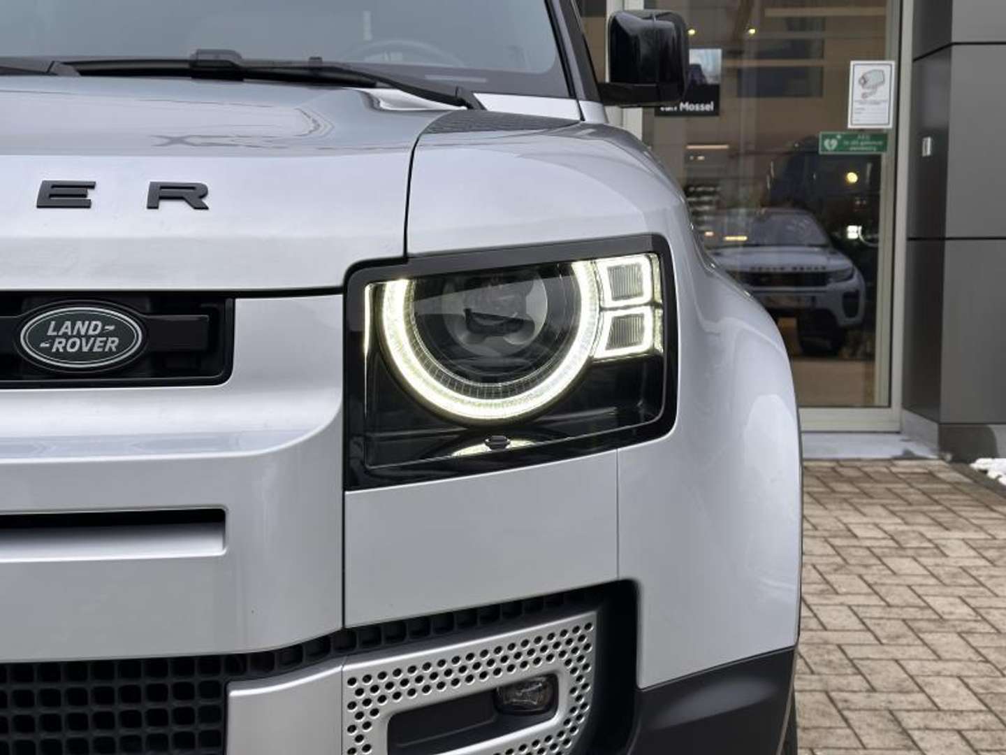 Land Rover Defender 90 D250 SE - 2023 - Joinsteer - #30