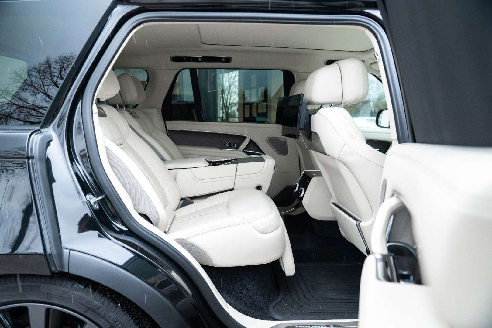 Land Rover Range Rover SV LWB / 360° / PANO / 23" P615 - 2024 - Joinsteer - #25