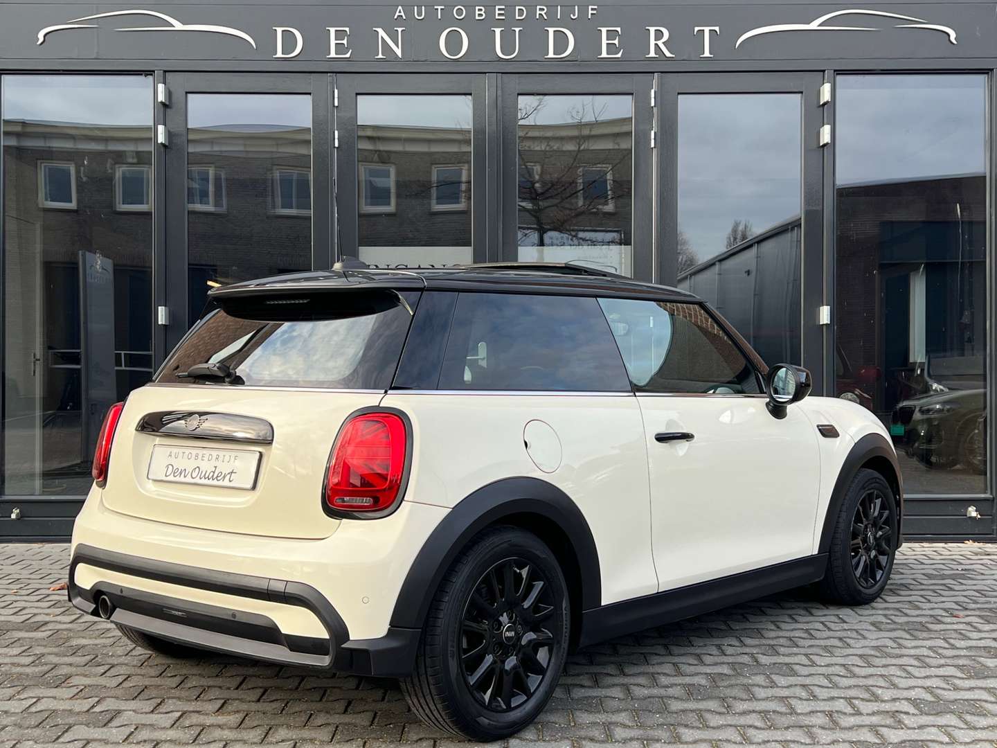 Mini Hatch Classic Cooper - 2022 - Joinsteer - #2