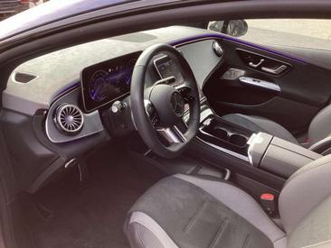 Mercedes EQE 300 AMG Line — photo 7