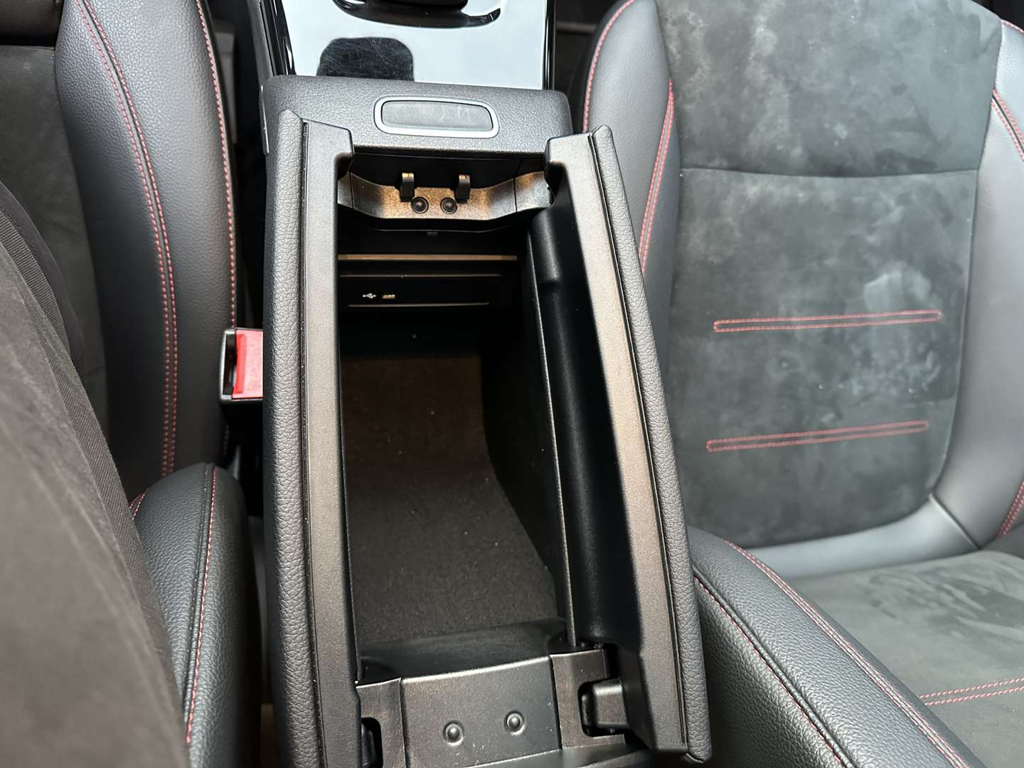 Mercedes CLA 250 E 250 AMG Line - 2022 - Joinsteer - #36