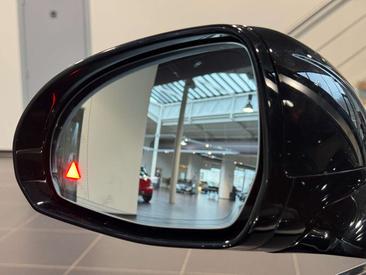 Mercedes Classe E 300 Avantgarde — photo 18