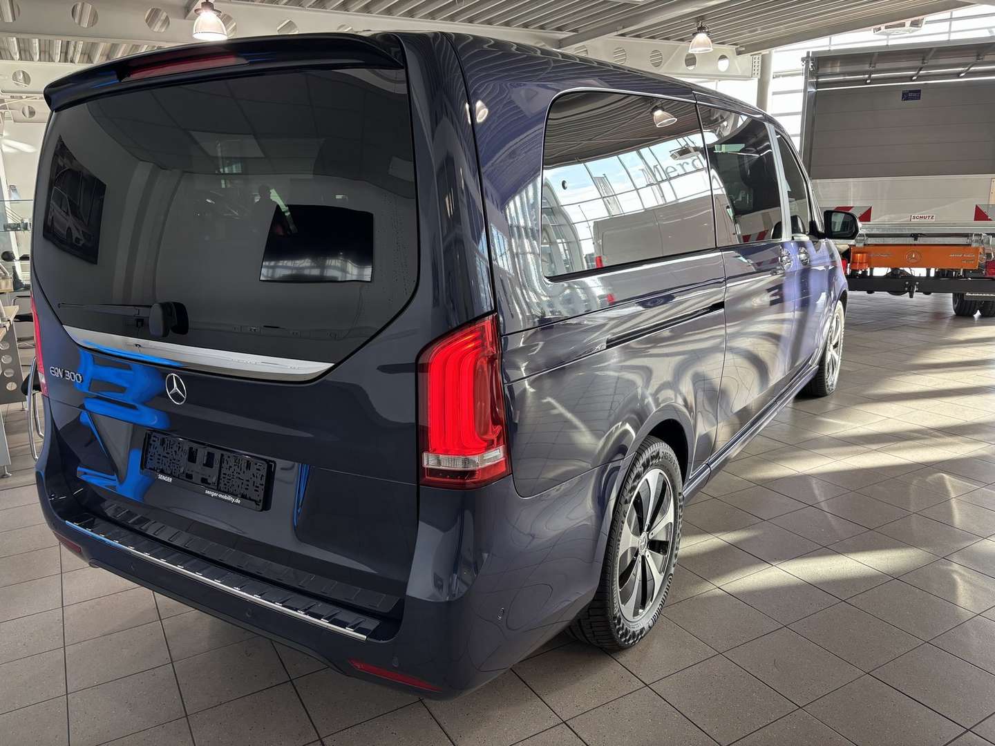 Mercedes EQV 300 Avantgarde - 2024 - Joinsteer - #15