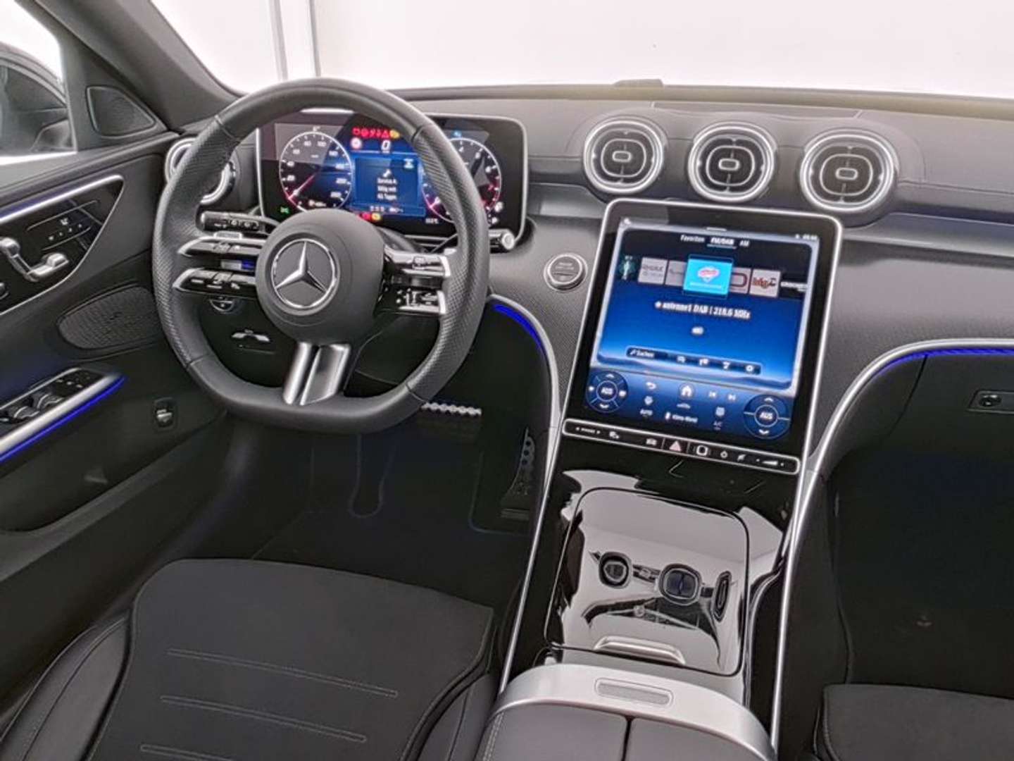 Mercedes Classe C 200 AMG Line - 2024 - Joinsteer - #4
