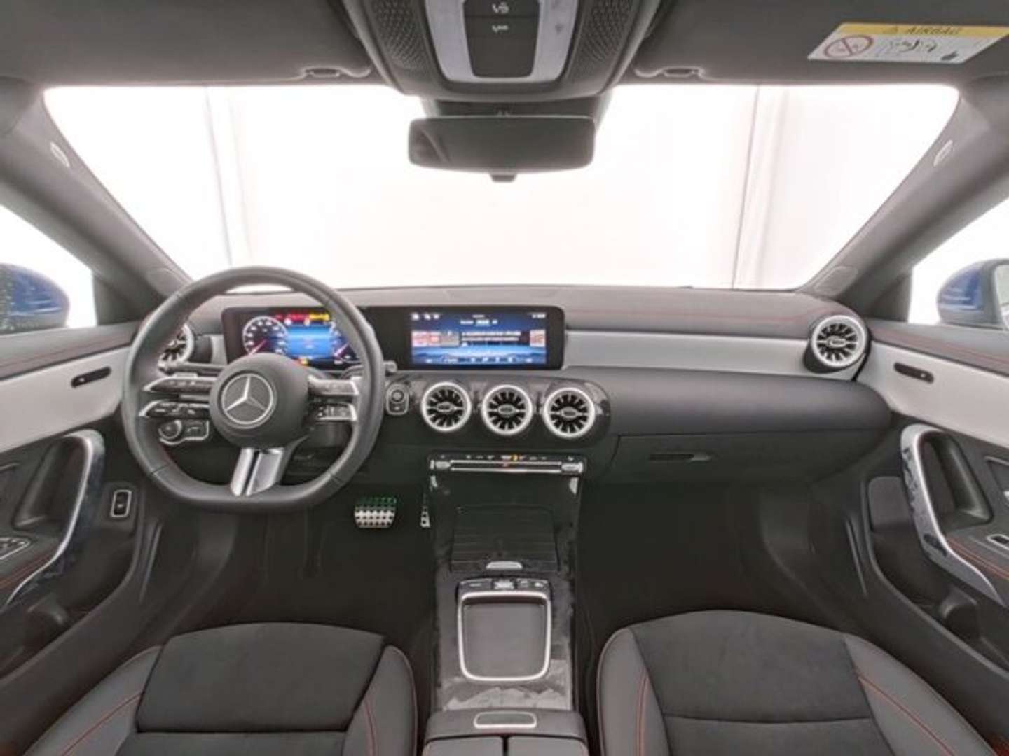 Mercedes CLA 200 200 - 2025 - Joinsteer - #3