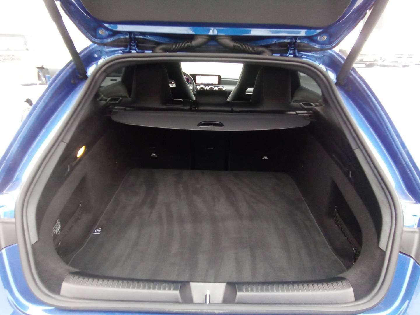 Mercedes CLA Shooting Break 180 AMG Line - 2025 - Joinsteer - #14