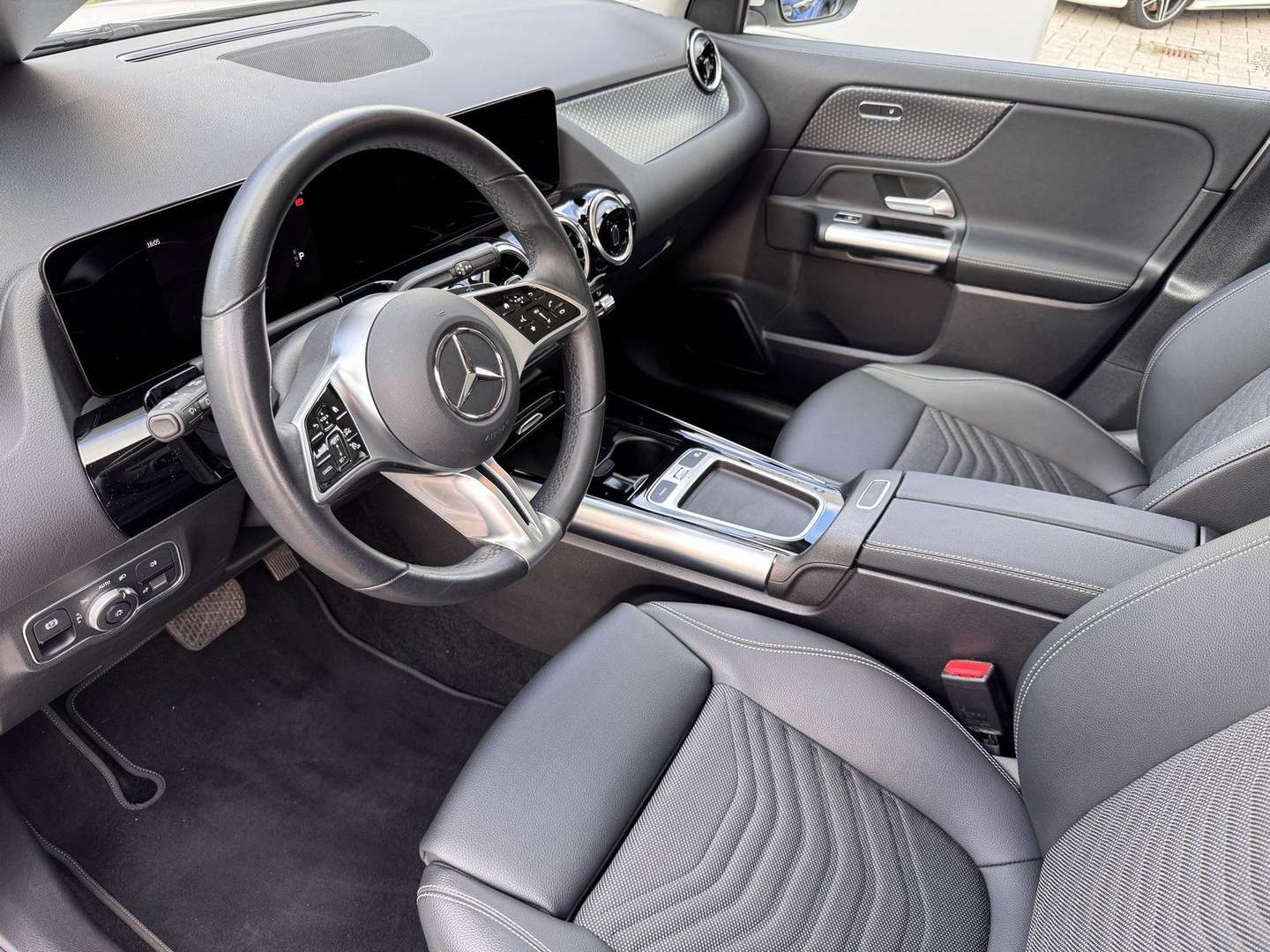 Mercedes GLA 200 - 2023 - Joinsteer - #4