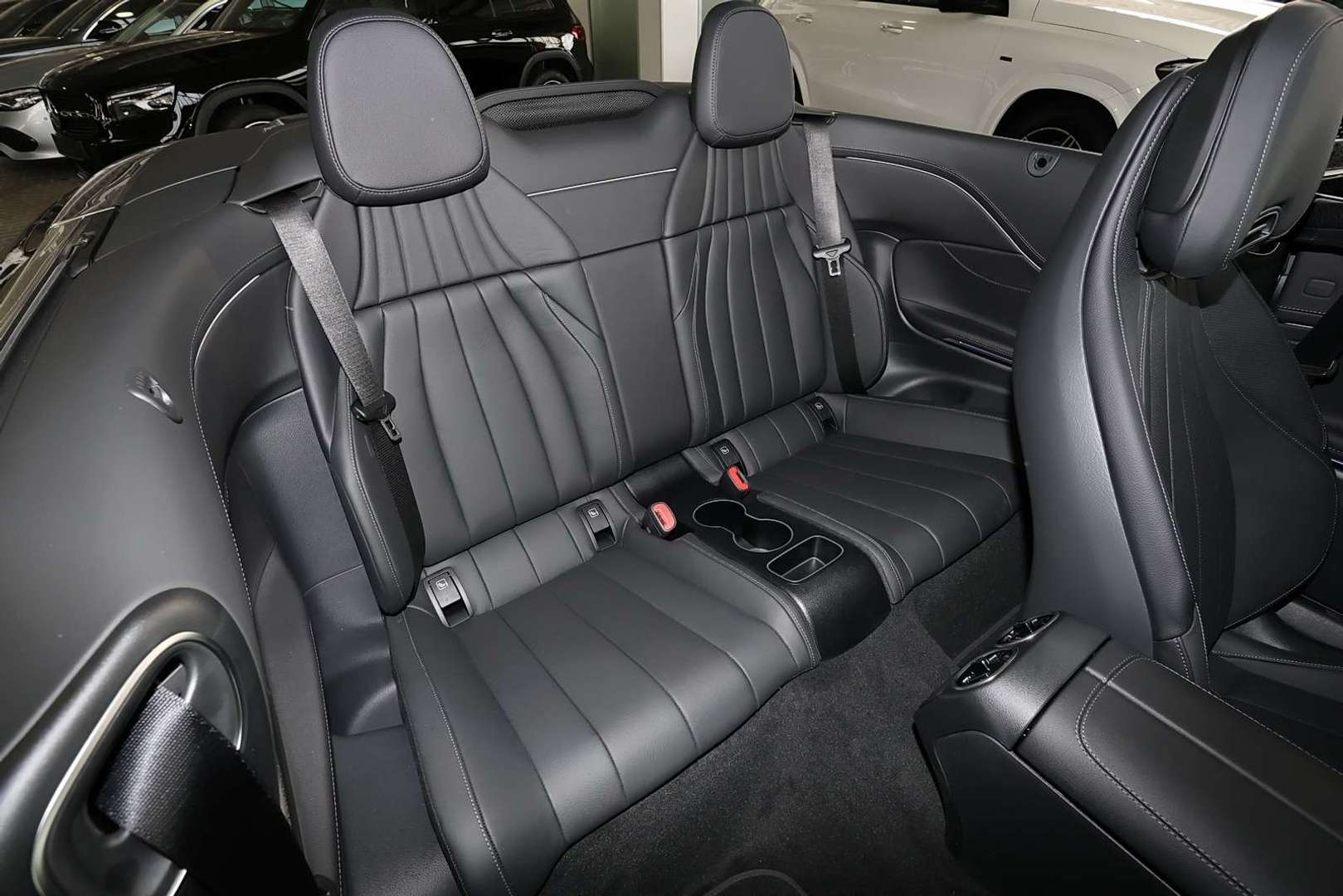 Mercedes CLE 450 Cabrio 450 Night Edition - 2025 - Joinsteer - #5