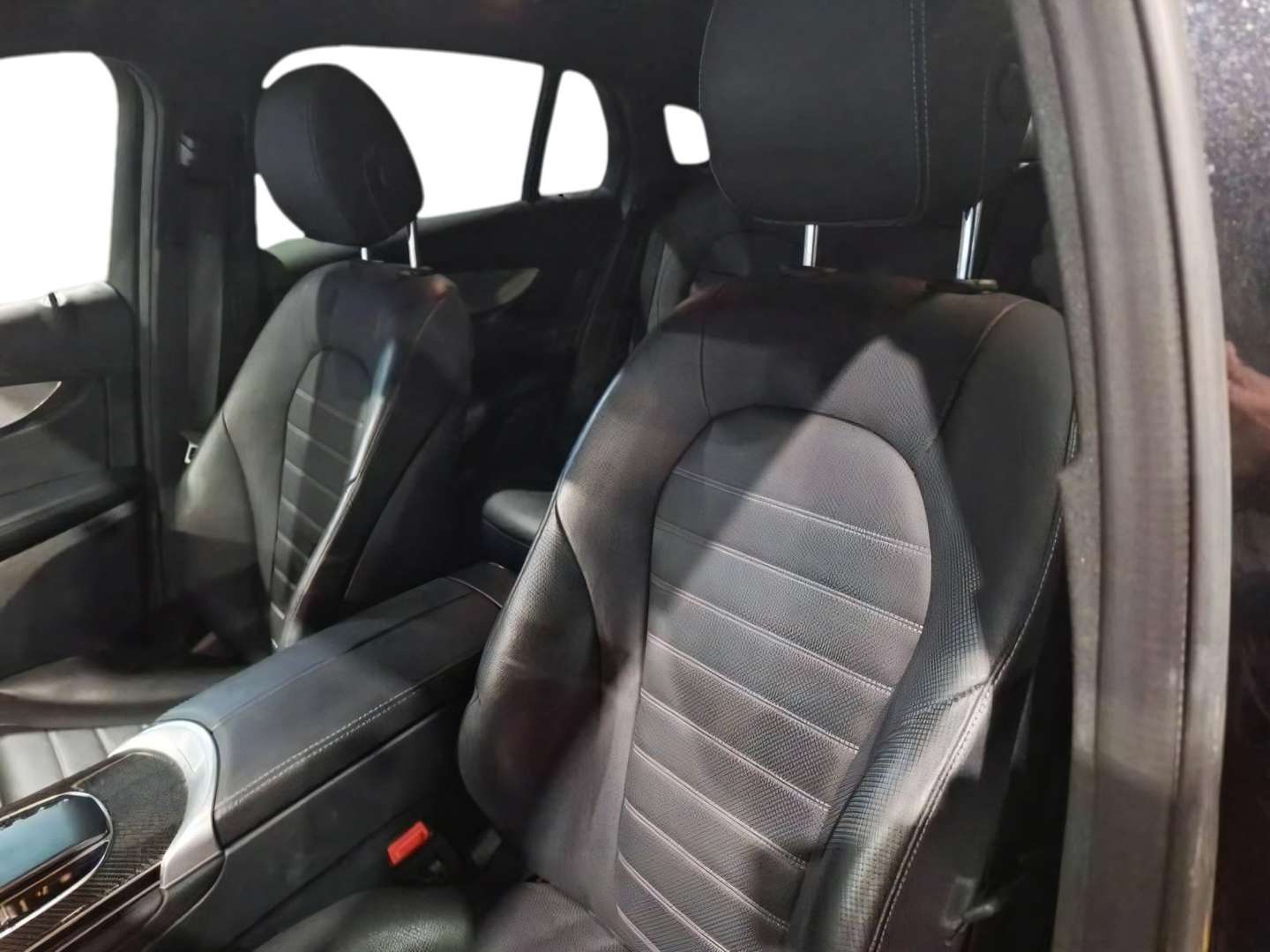 Mercedes GLC Coupé 300 Business - 2022 - Joinsteer - #3