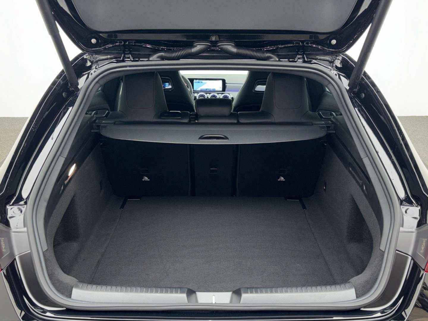 Mercedes CLA Shooting Break 200 AMG LINE - 2026 - Joinsteer - #14