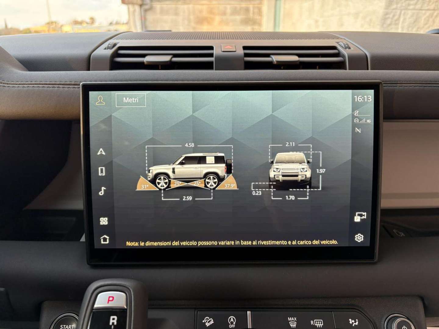 Land Rover Defender 90 TOTAL BLACK 3.0D I6 200 CV AWD Auto - 2025 - Joinsteer - #33