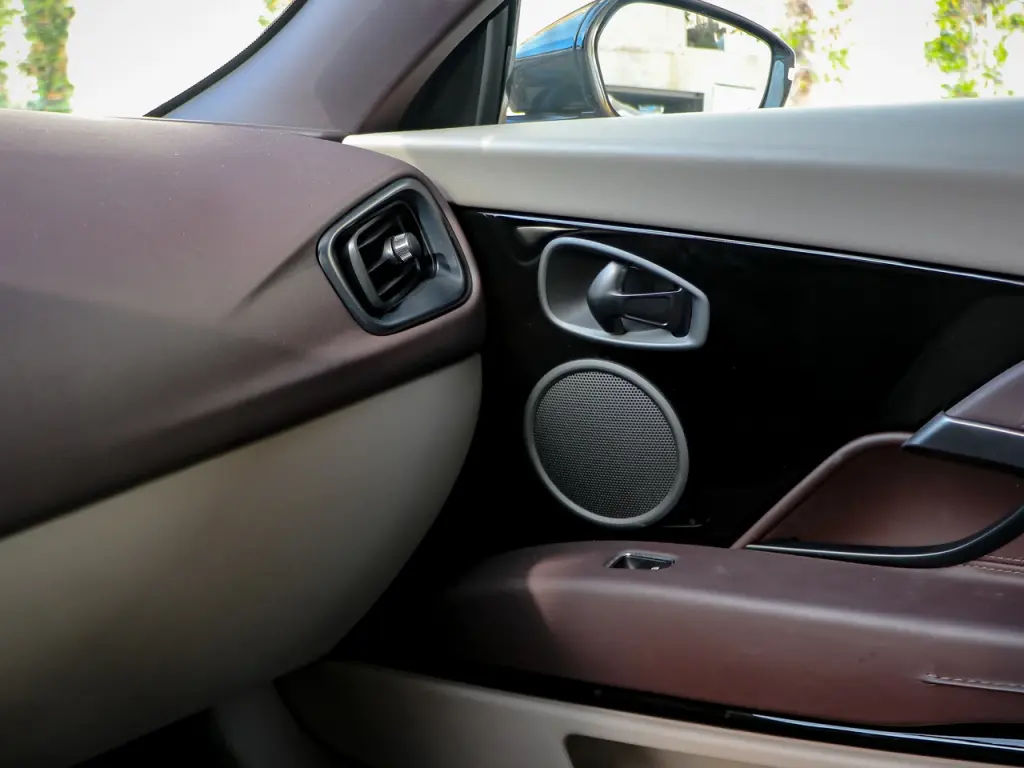 Aston Martin DB11 V8 Volante 4.0 - 2022 - Joinsteer - #29