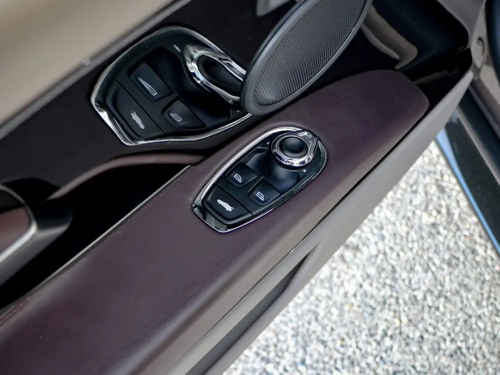 Aston Martin DB11 V8 Volante 4.0 - 2022 - Joinsteer - #31