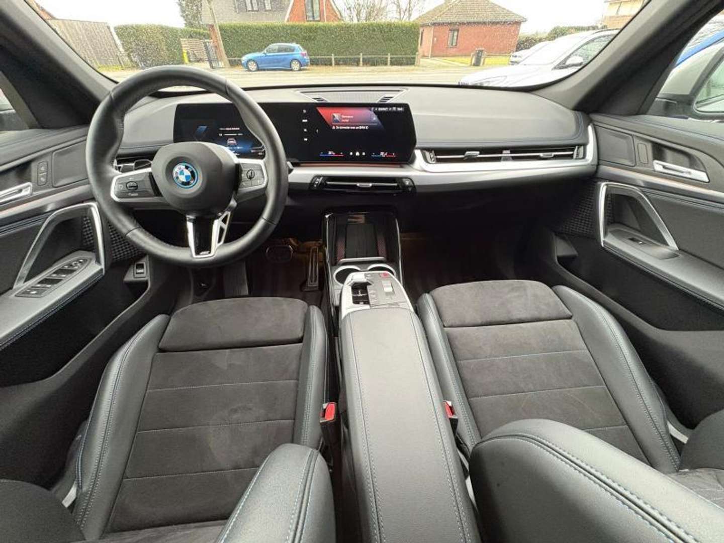 BMW IX1 M Sport 20 - 2025 - Joinsteer - #6