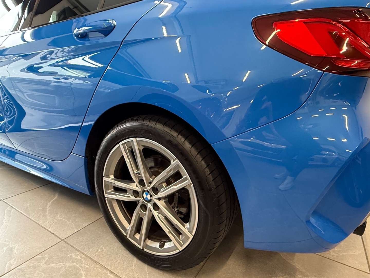 BMW 118 M Sport 118i - 2023 - Joinsteer - #5