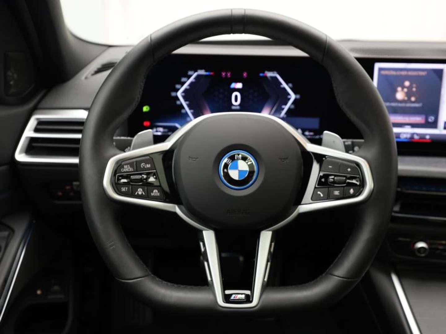 BMW 330 XDrive M Sport - 2024 - Joinsteer - #7