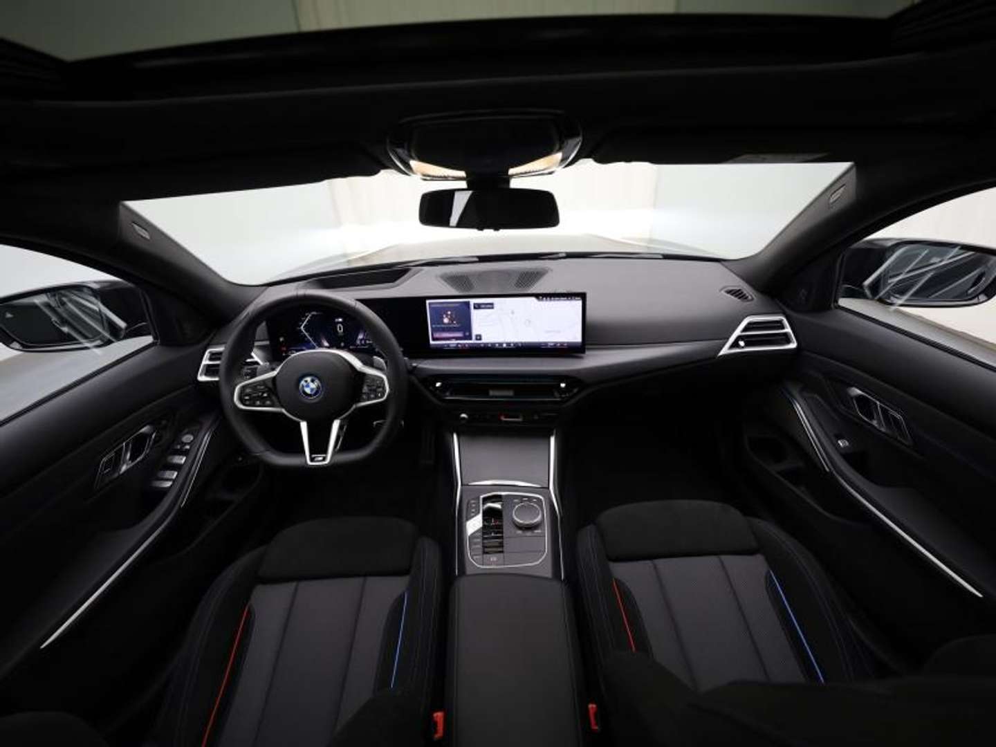 BMW 330 XDrive M Sport - 2024 - Joinsteer - #8