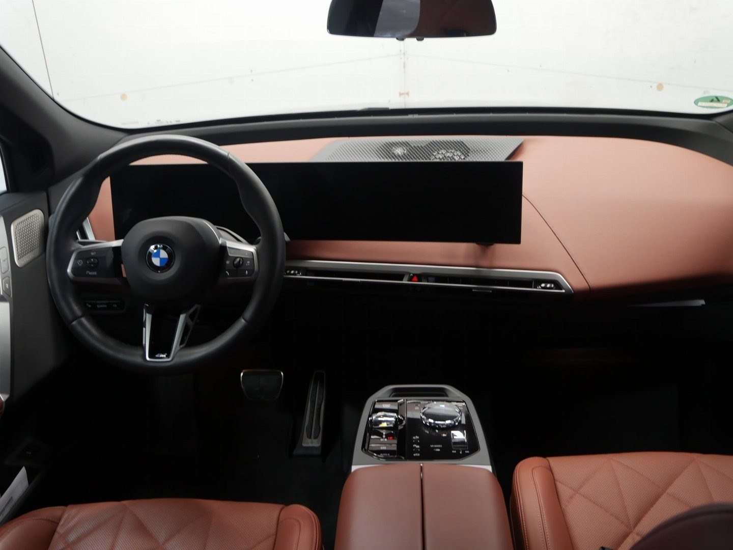 BMW IX XDrive60 - 2025 - Joinsteer - #4