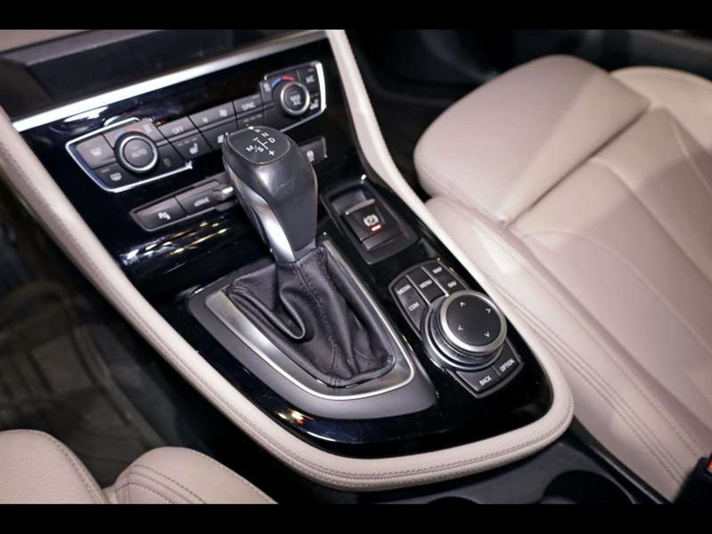 BMW 225xe Active Tourer Sport Line - 2019 - Joinsteer - #13