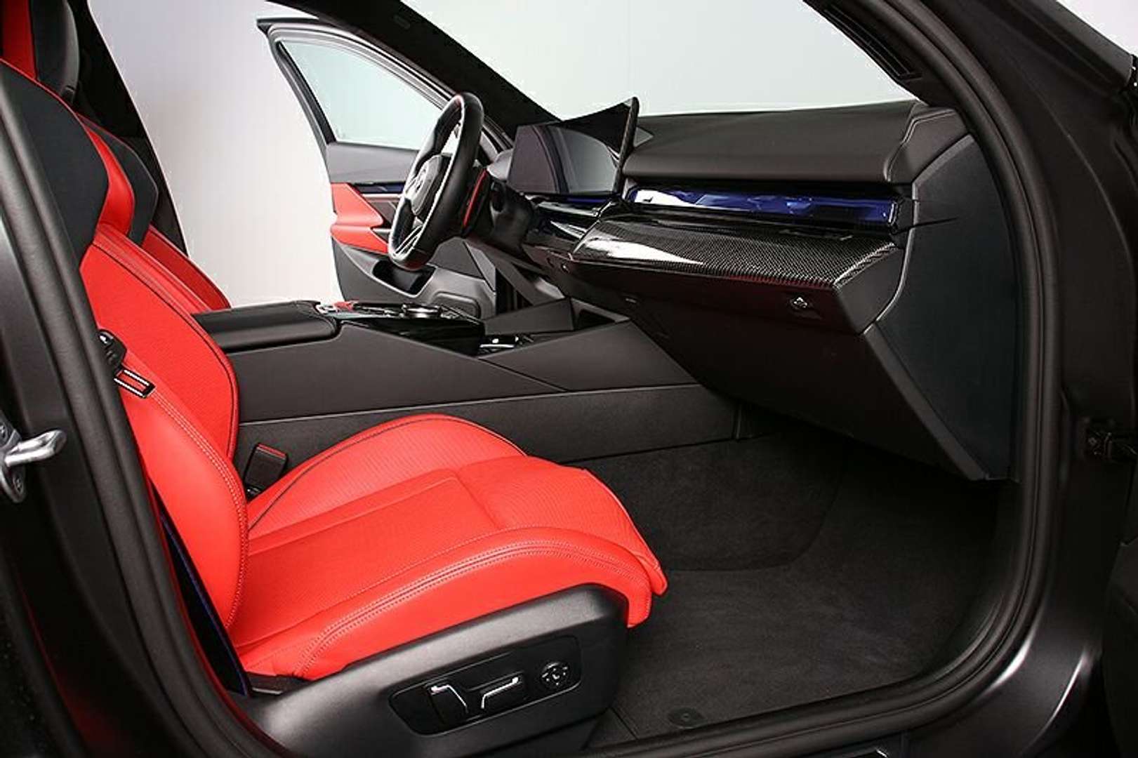 BMW M5 Individual - 2025 - Joinsteer - #6