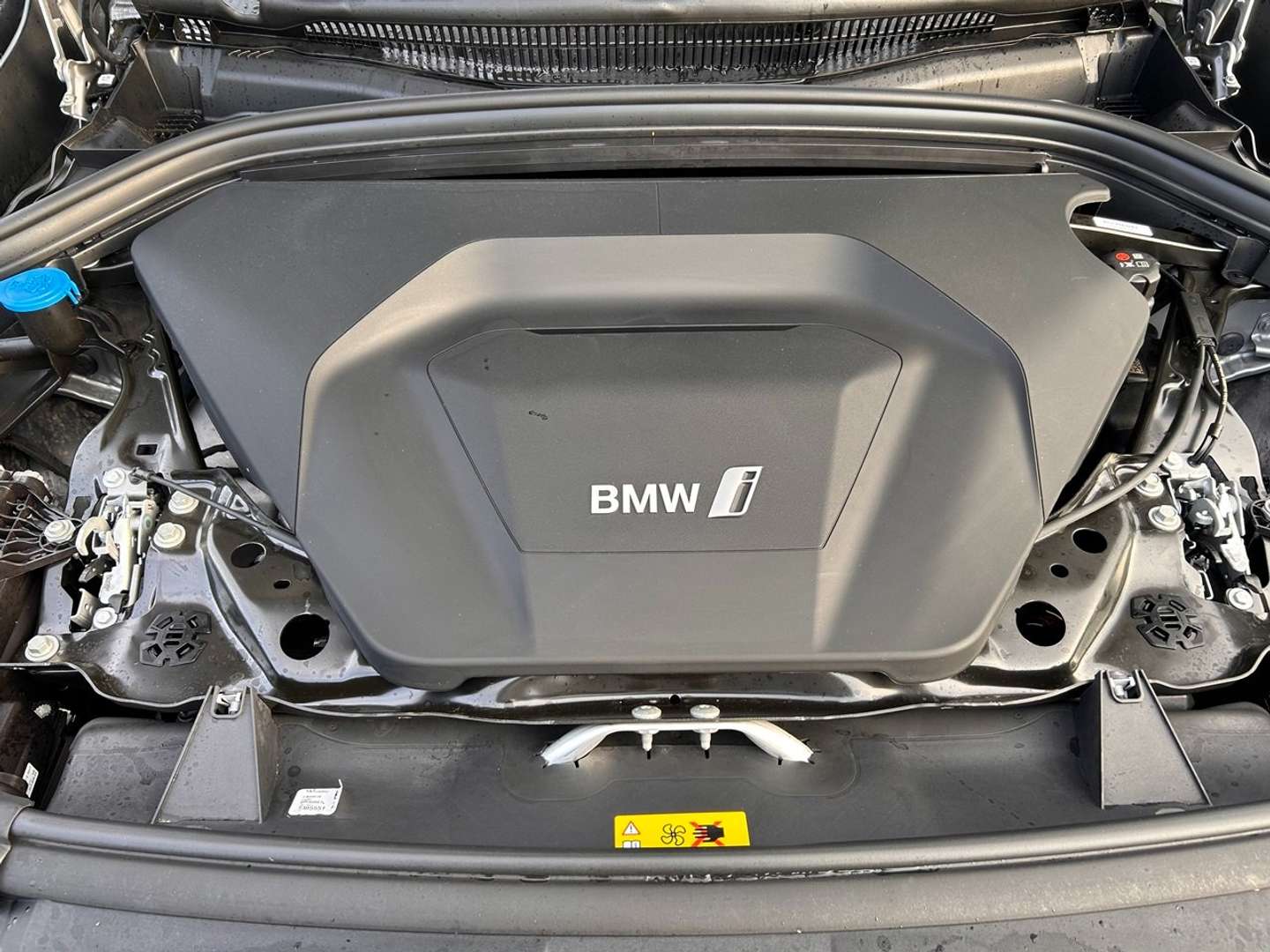 BMW IX1 M Sport 20 EDrive - 2025 - Joinsteer - #15