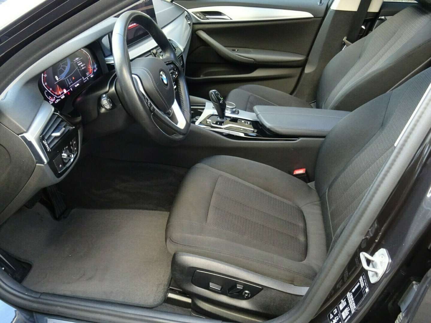 BMW Série 5 Touring 520d XDrive - 2021 - Joinsteer - #4