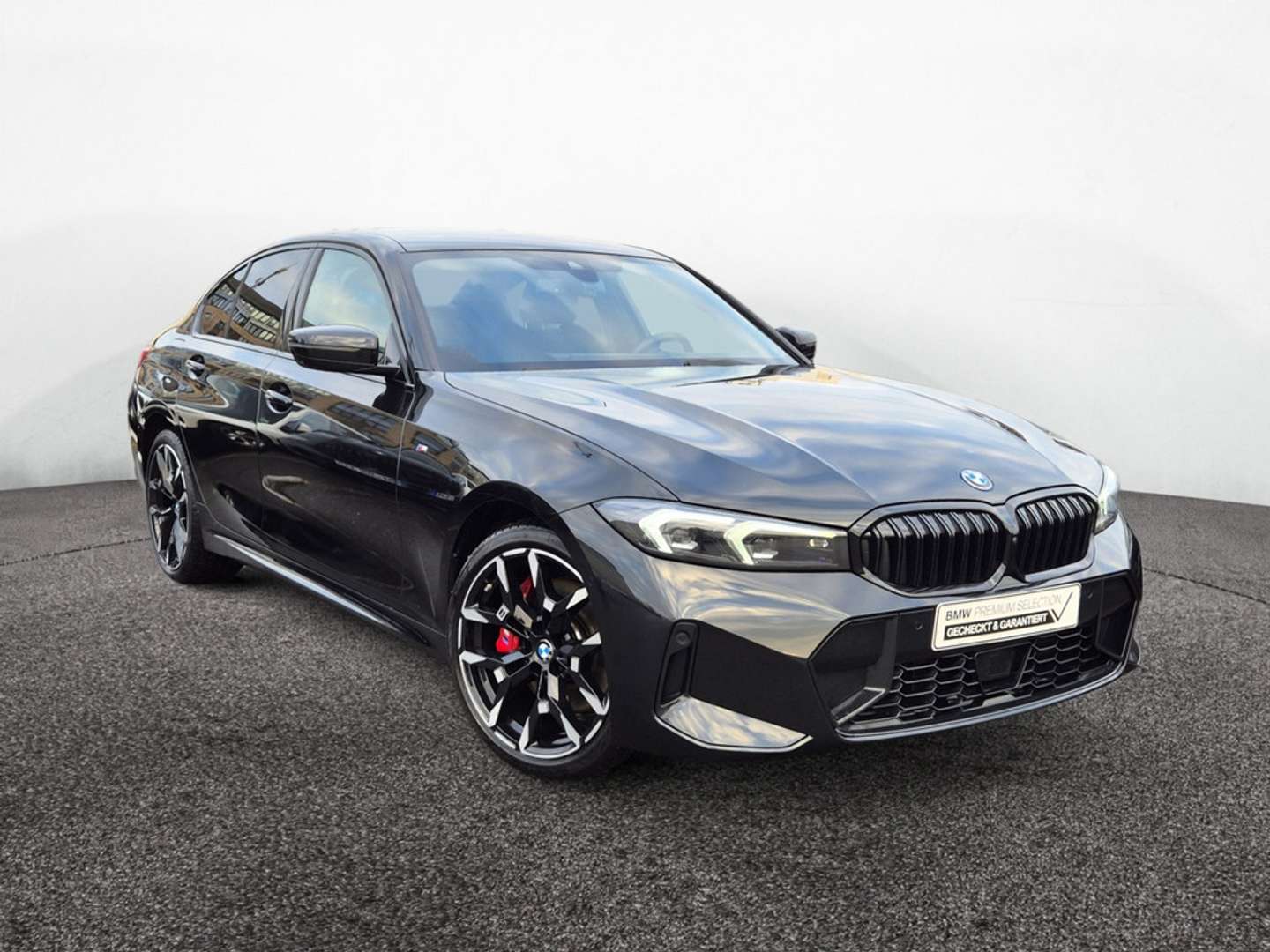 BMW 330e M Sport 330e - 2025 - Joinsteer - #1